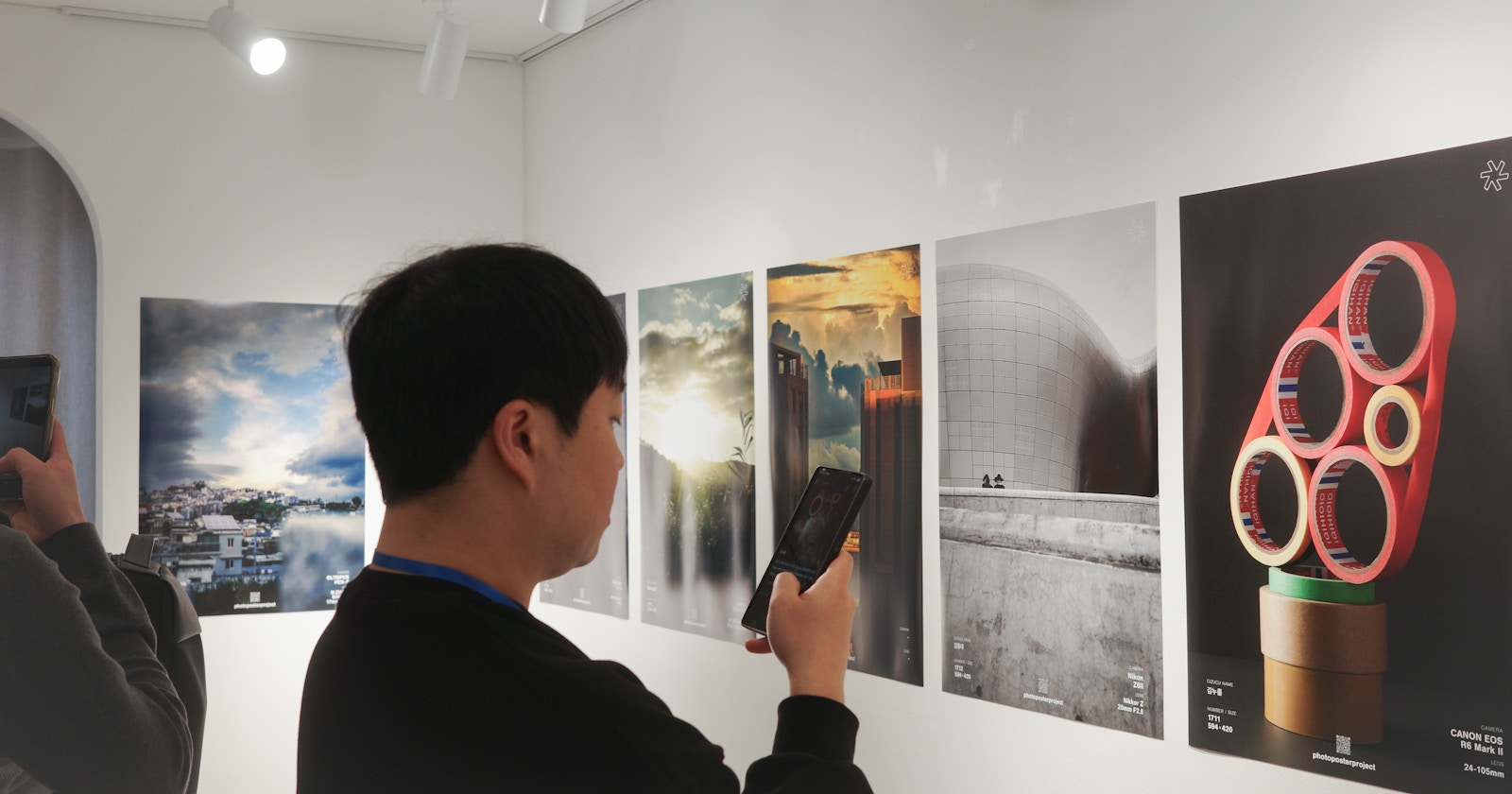 photo poster project | A Special Experience of Understanding Different Interpretations by Hyun Seung | ISSUE #152
