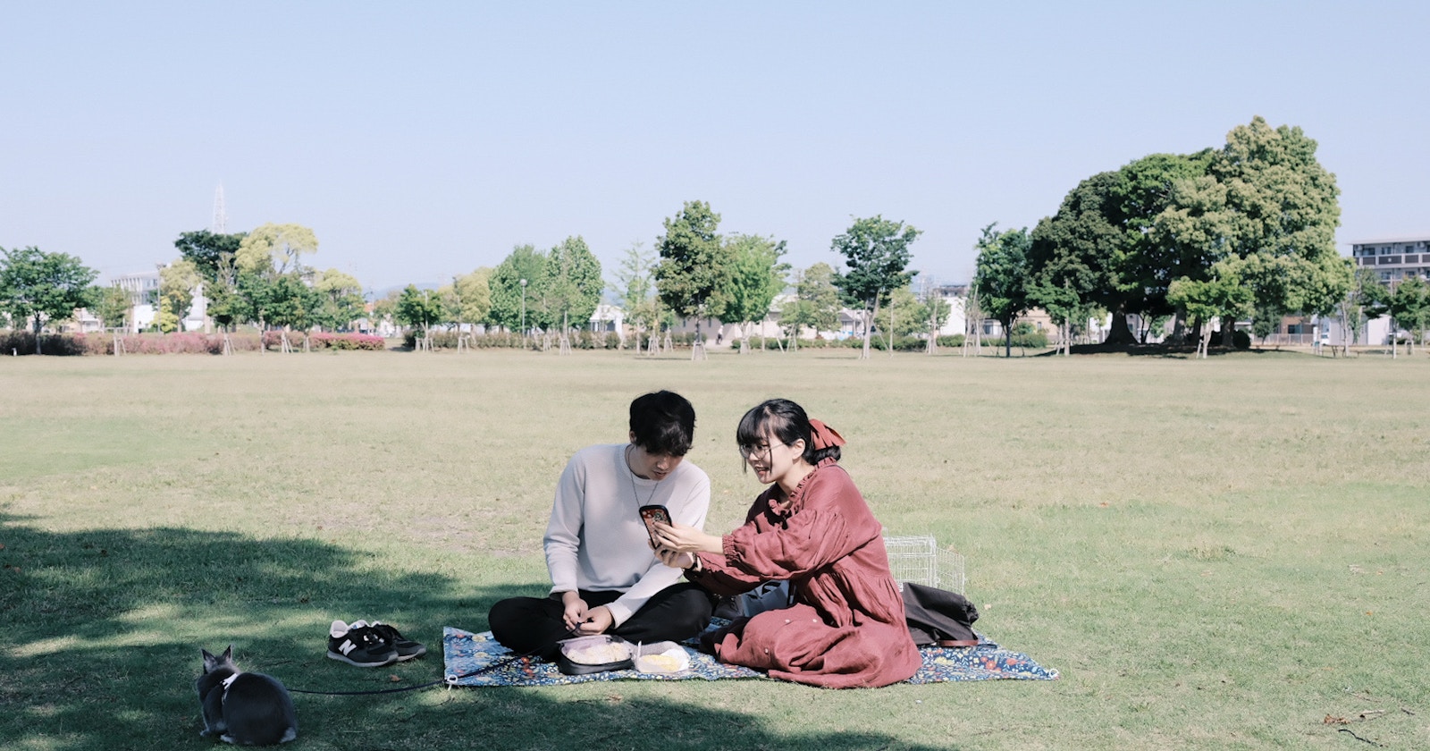 Capturing Everyday Happiness with Tender Glances | Focus #266