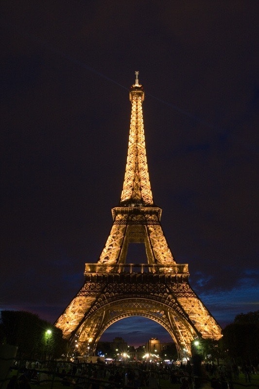 2025-04-paris-image-4