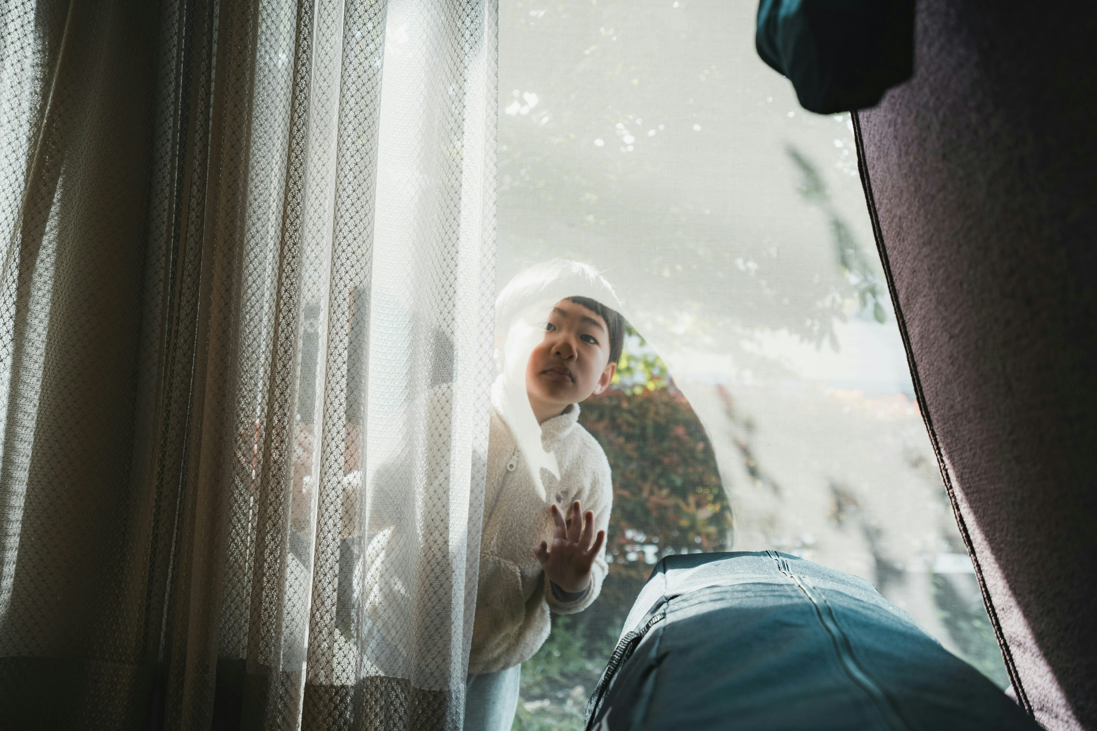 2025-05-fujikko-imperfect-family-memories-image-10