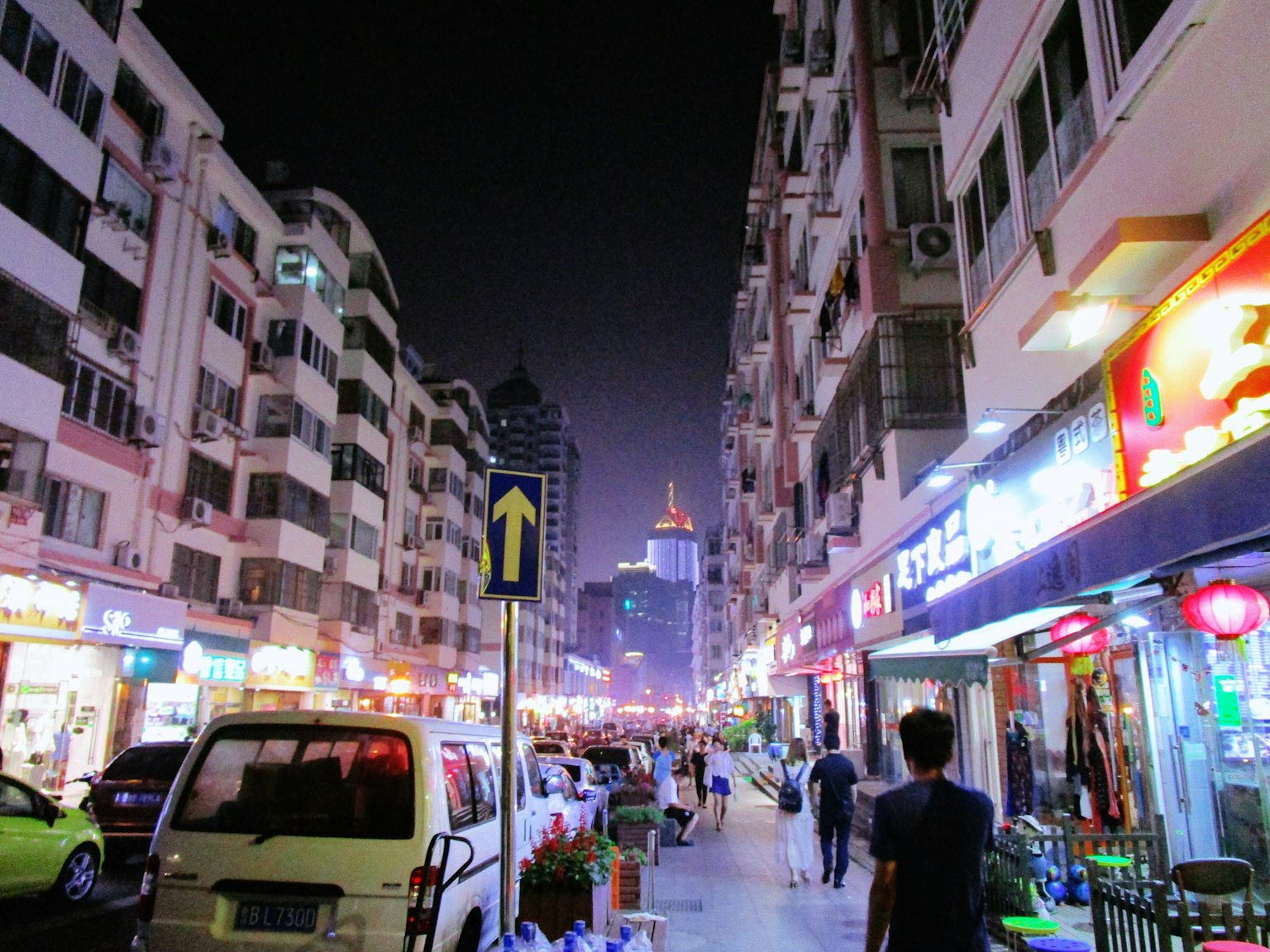 2023-11-fancy-world-through-cizucu-image-6