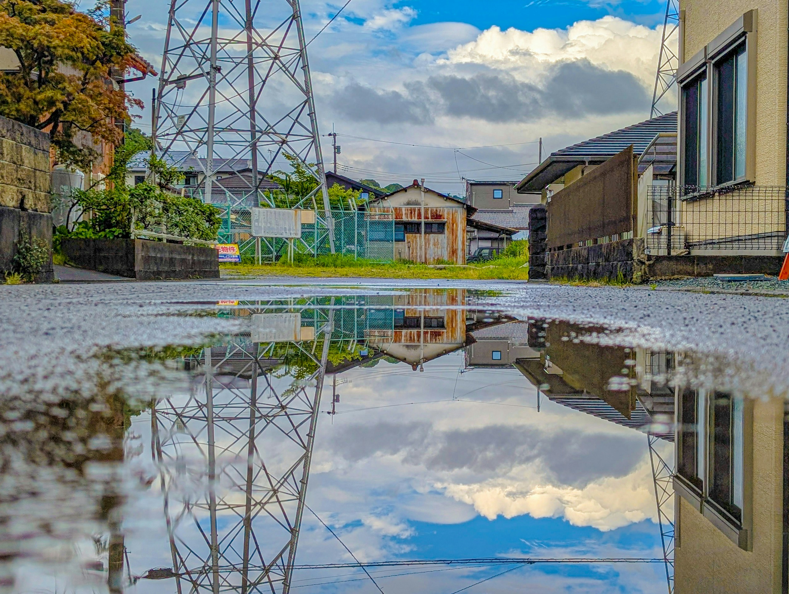 2026-08-photographing-the-city-after-rain-image-2