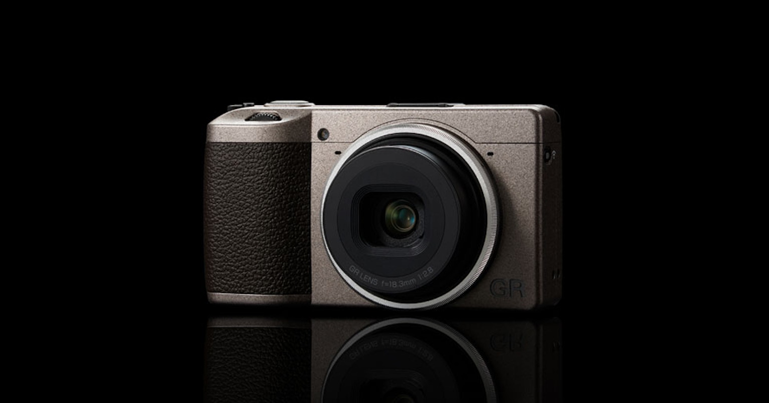 하이엔드 컴팩트 디지털 카메라 'RICOH GR III Diary Edition' | 리코