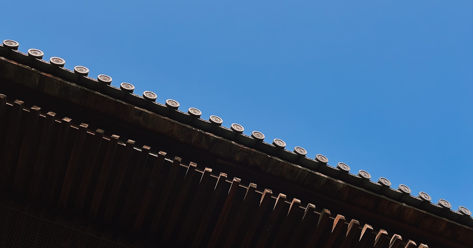 2023-05-somewhere-cover-image