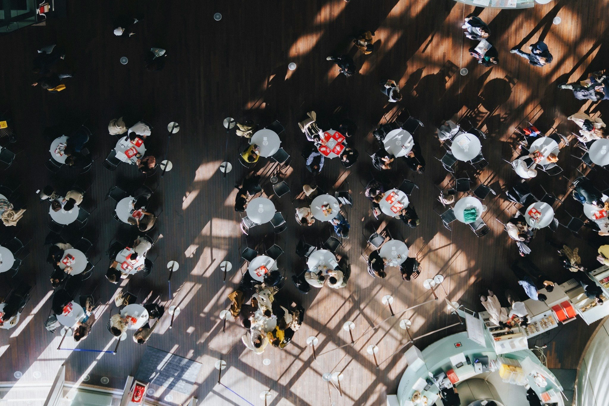 2026-03-apple-studio-display-xdr-launch-cover-image