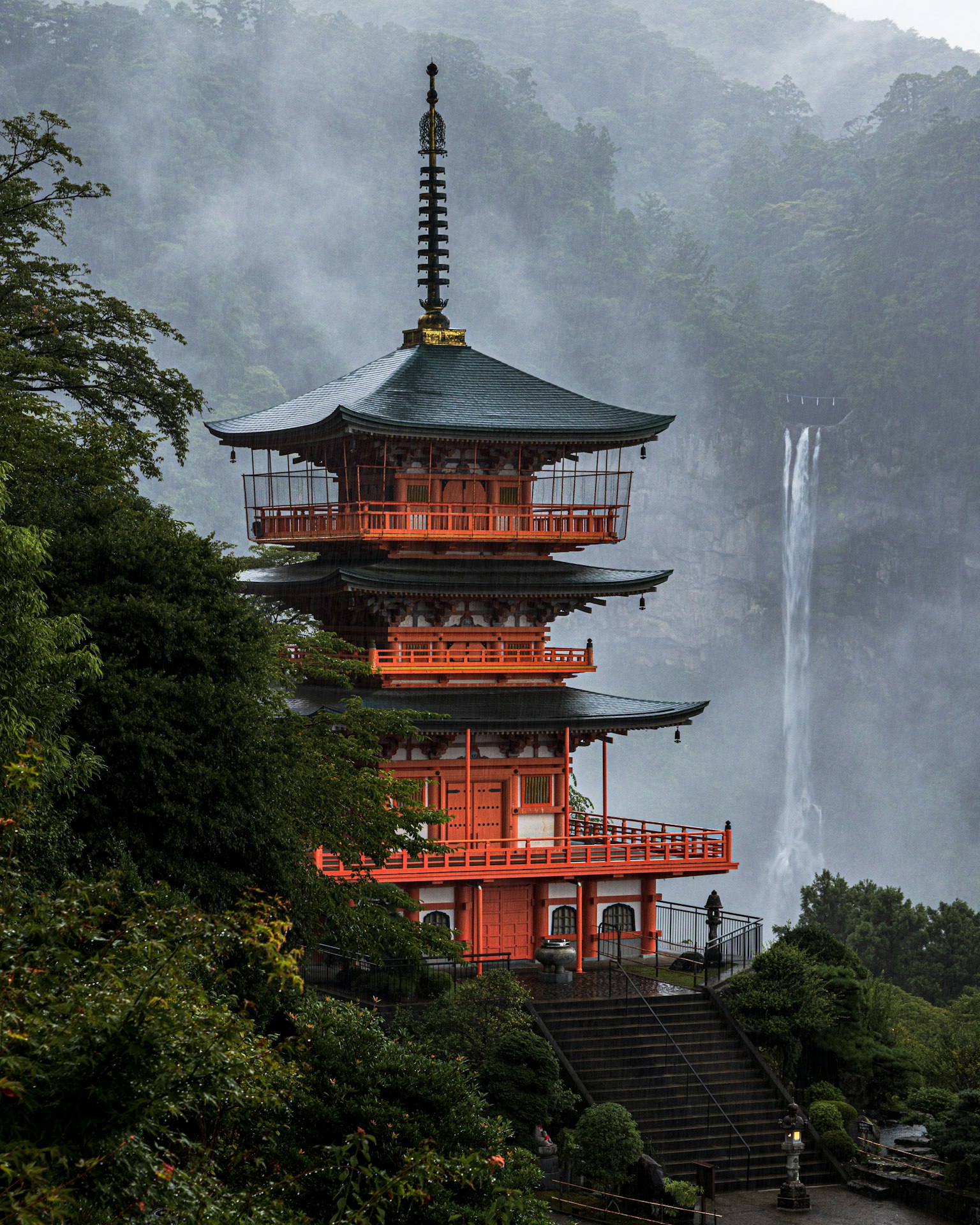 2024-05-stories-about-traveling-image-6