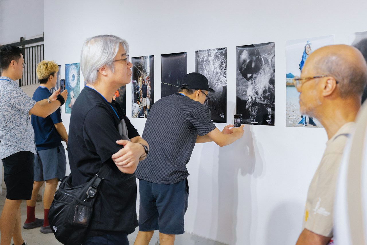 photo poster project in HongKong: Eindrücke aus dem 1a space | Release #925