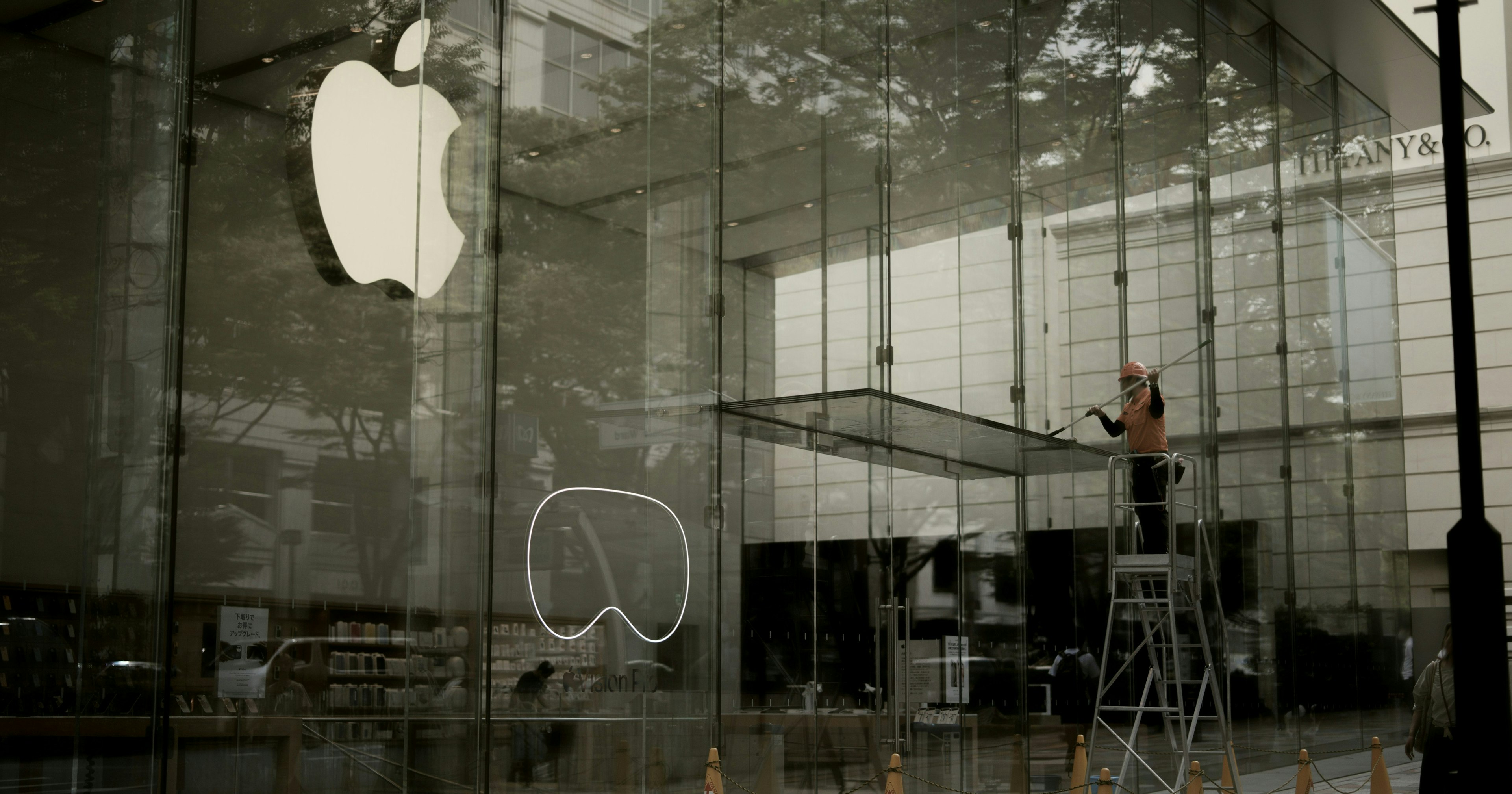 2025-06-apple-wwdc-soon-cover-image