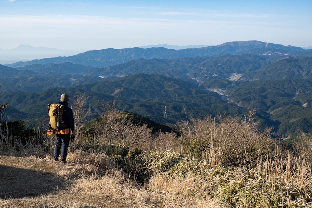 <p>遠く天山方面までよく見える。</p>