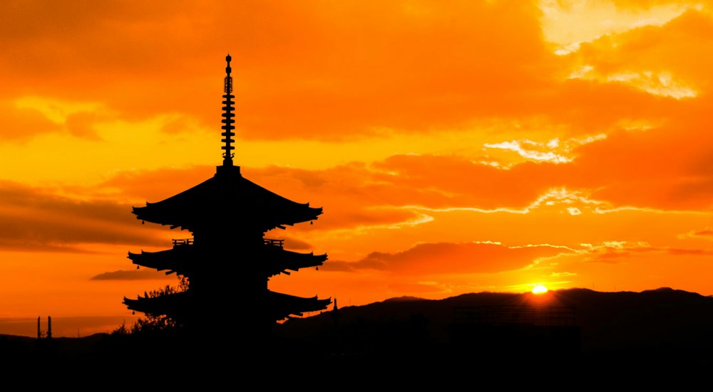 <p>夕暮れ。明日はどう歩こうか。</p>