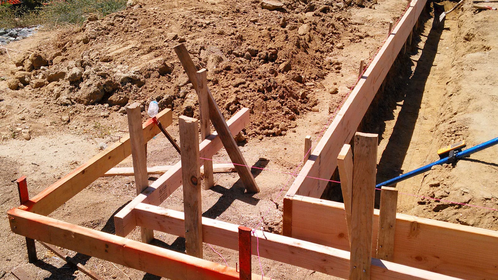 Hillside Ranch Net-Zero House - Image 8