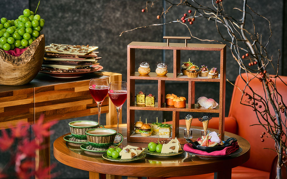 <p>【Available Exclusively in October 2026】<br>Halloween Afternoon Tea </p>