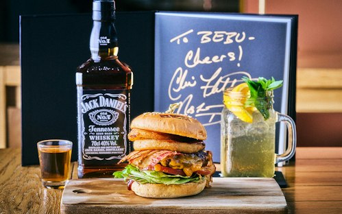 BeBu、ハンバーガー、ジャックダニエル、グリル、肉、ポテト、アメリカン、アルコール、ホテル、アンダーズ 東京、虎ノ門ヒルズ