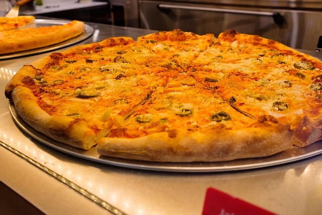 THE PIZZA 下北沢 gallery image 2