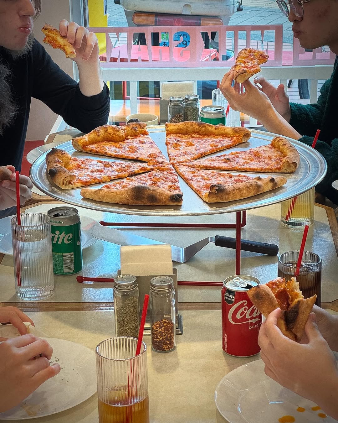 #NO NAME PIZZA gallery image 2