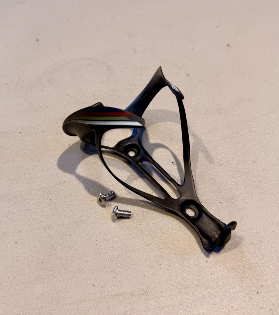Carbon Bottle Cage image 5