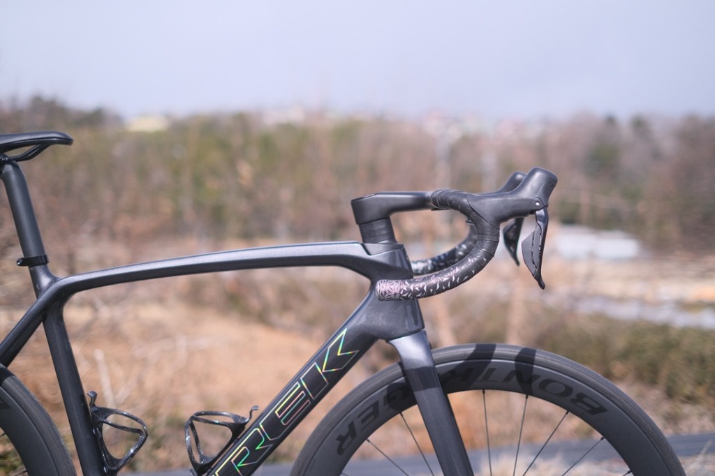 SKYLINE V2 Handlebar image 3