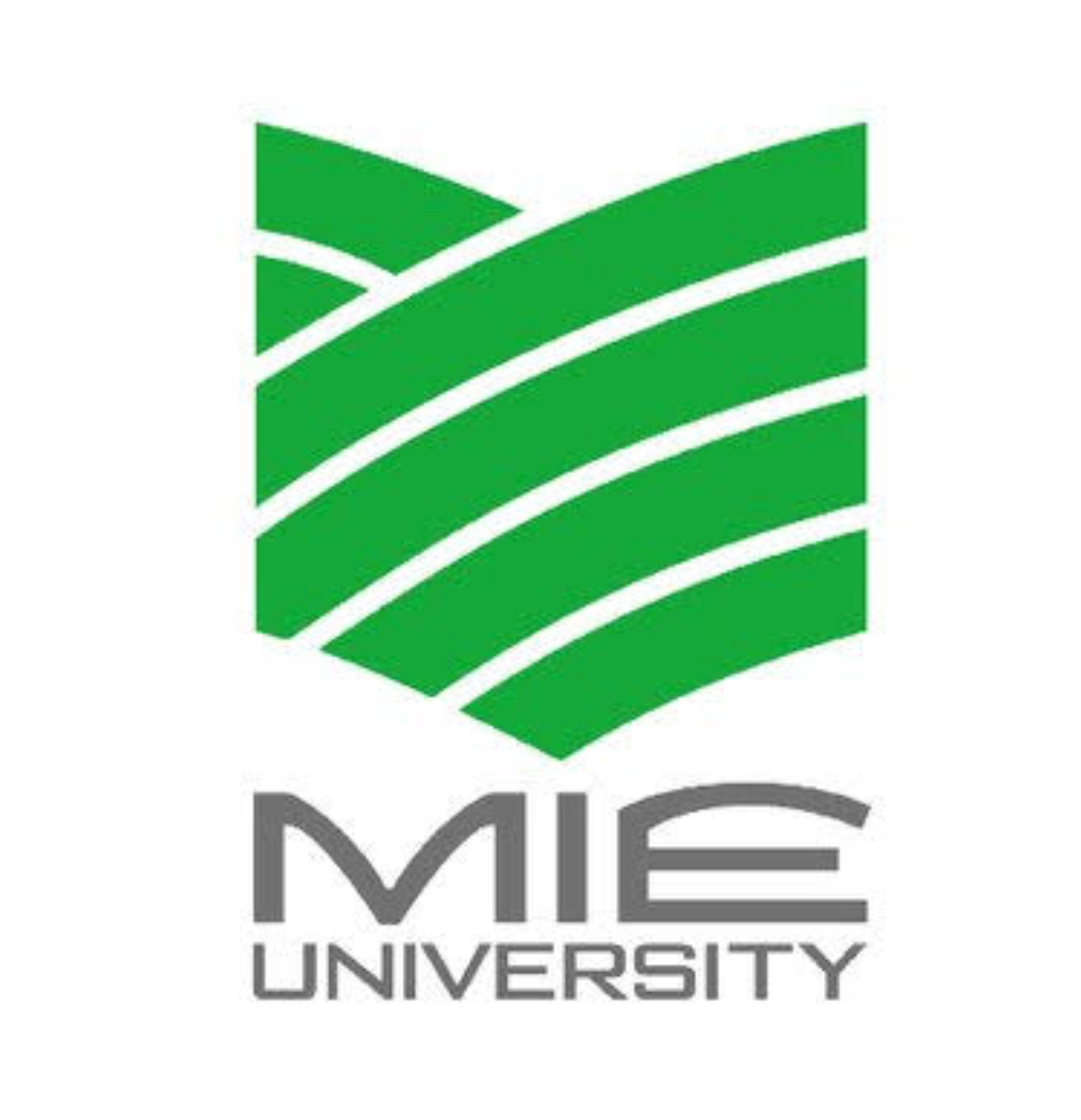三重大学