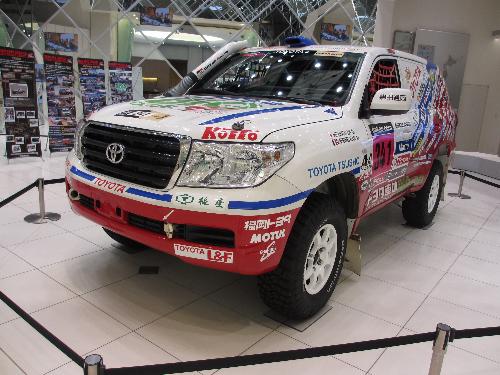 ランドクルーザー200ダカールラリー参戦車両を展示中！ | トヨタ
