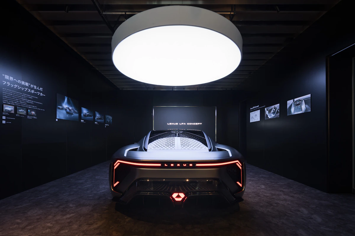 INTERSECT BY LEXUS - TOKYO