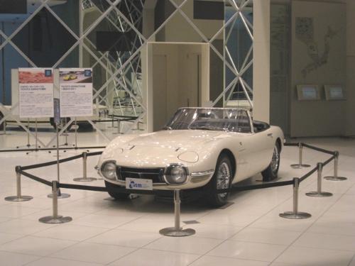 トヨタ2000GT ボンドカー 特別展示！！ | トヨタ自動車