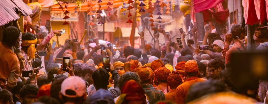 体験型イベントに集まる来場者の様子