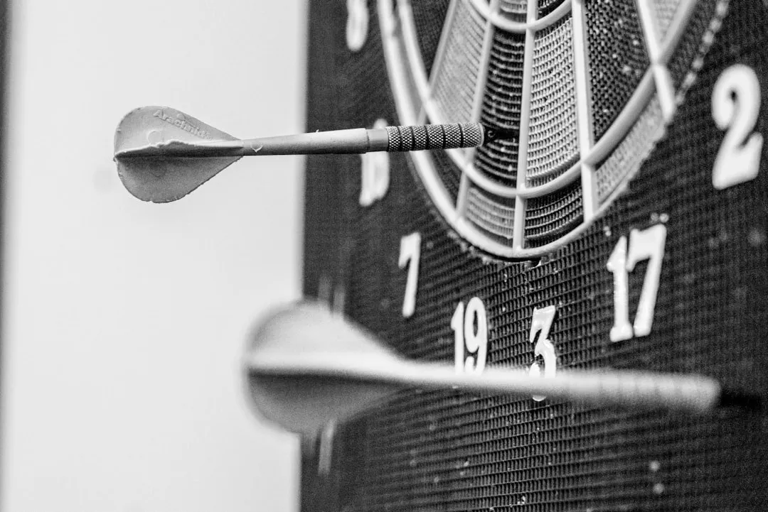 広告媒体のターゲット・費用対効果を戦略的に比較するマーケティング手法