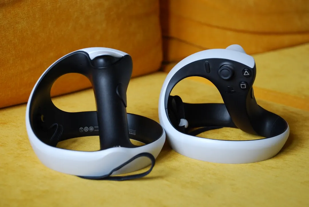 ゲームコントローラー——メタバース・ゲーム内広告の参入に活用されるゲームプラットフォームの象徴