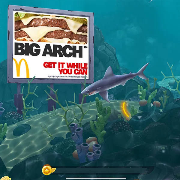 Hungry Sharksでのゲーム内広告掲載イメージ