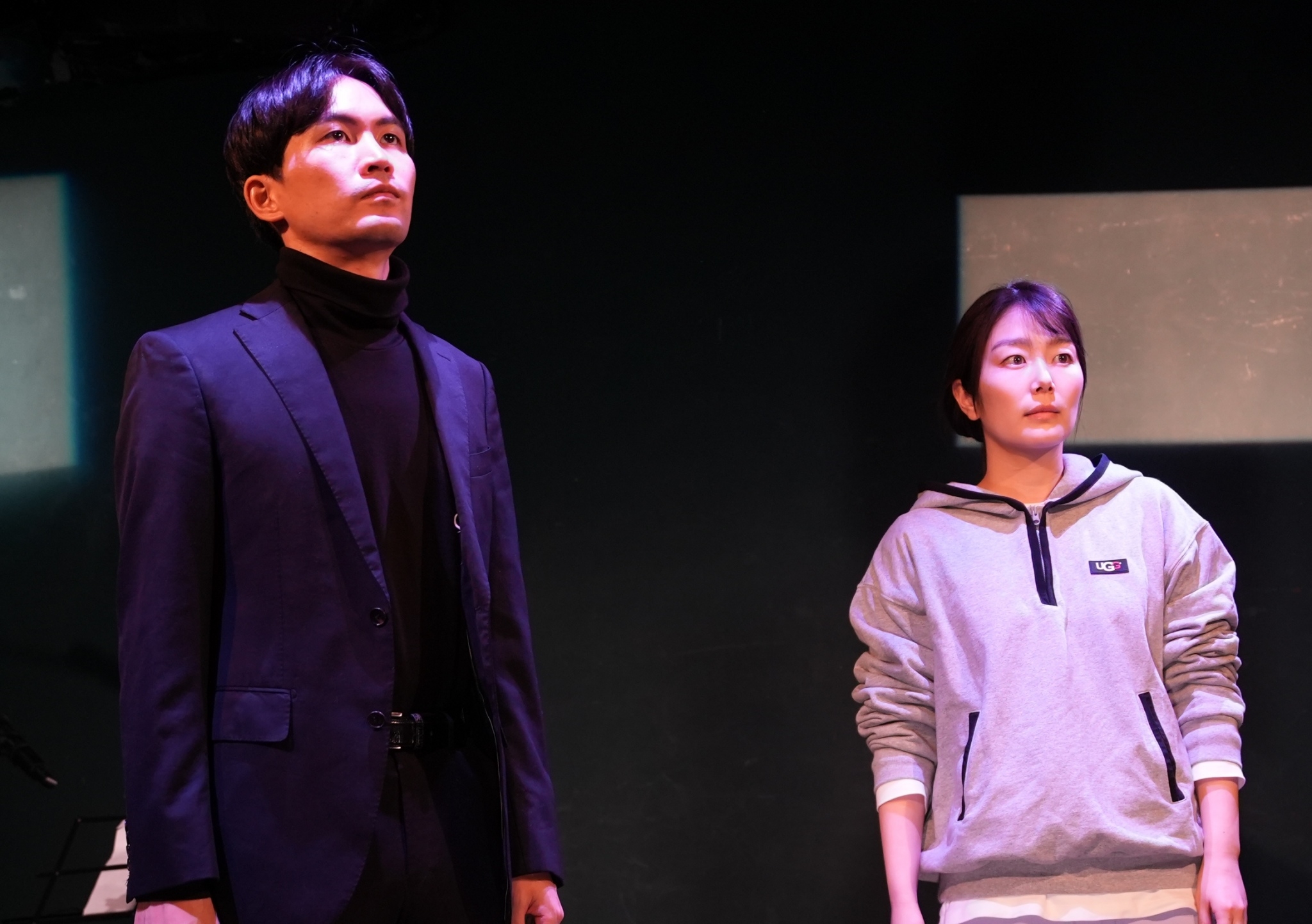 『８人の往来』