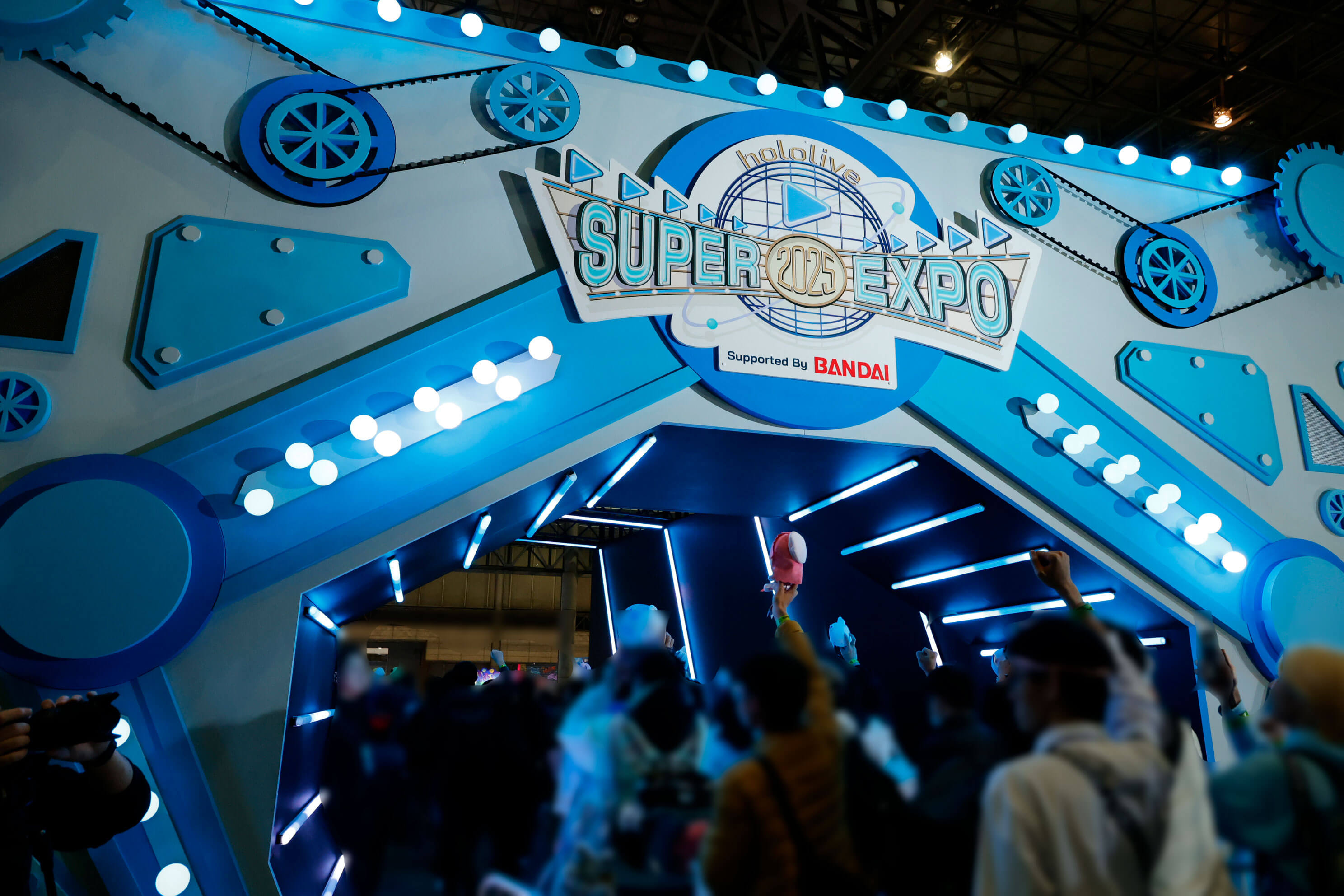 幕張メッセで開催中の『hololive SUPER EXPO 2025』『hololive 6th fes