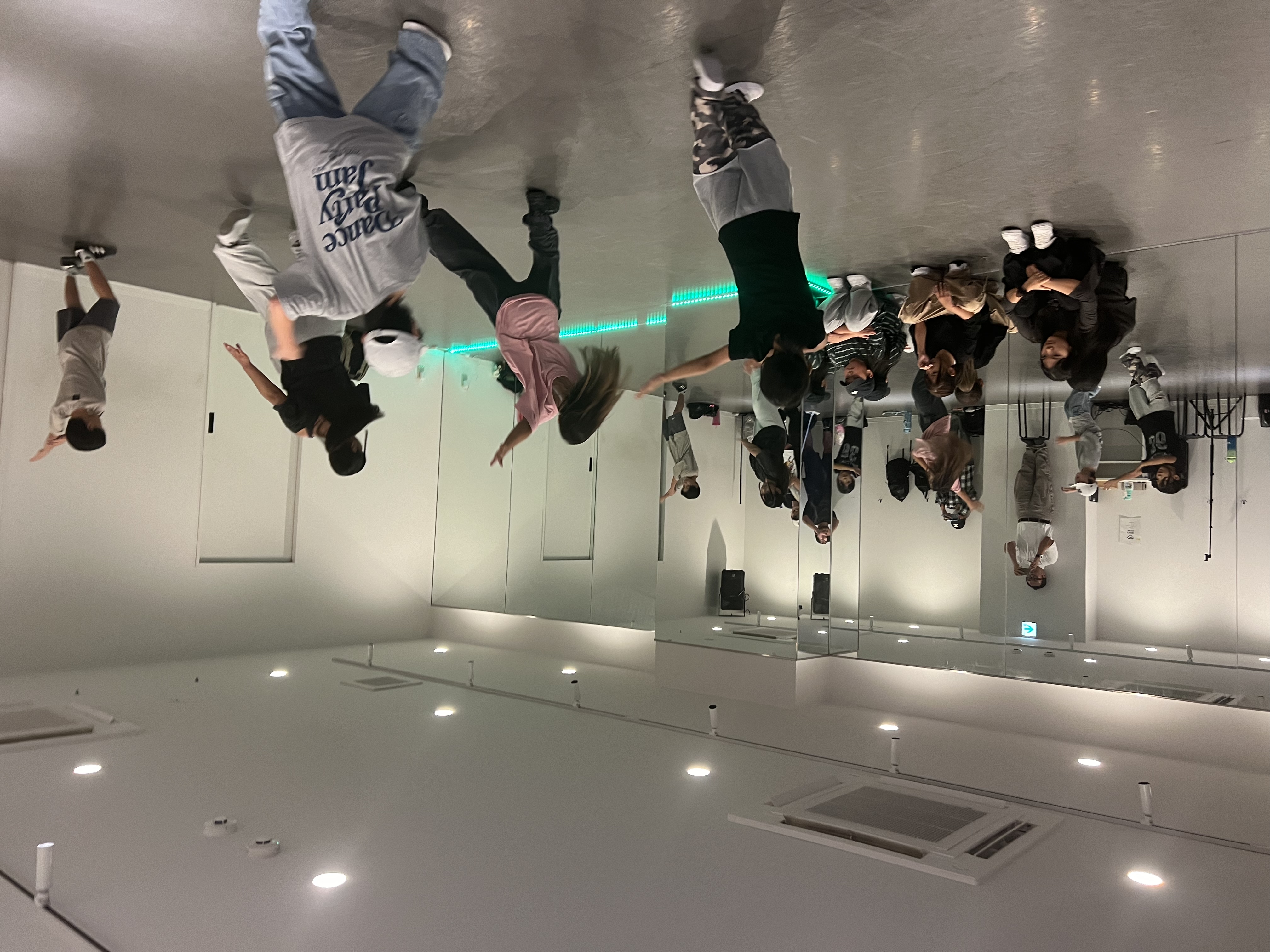 HIP HOP