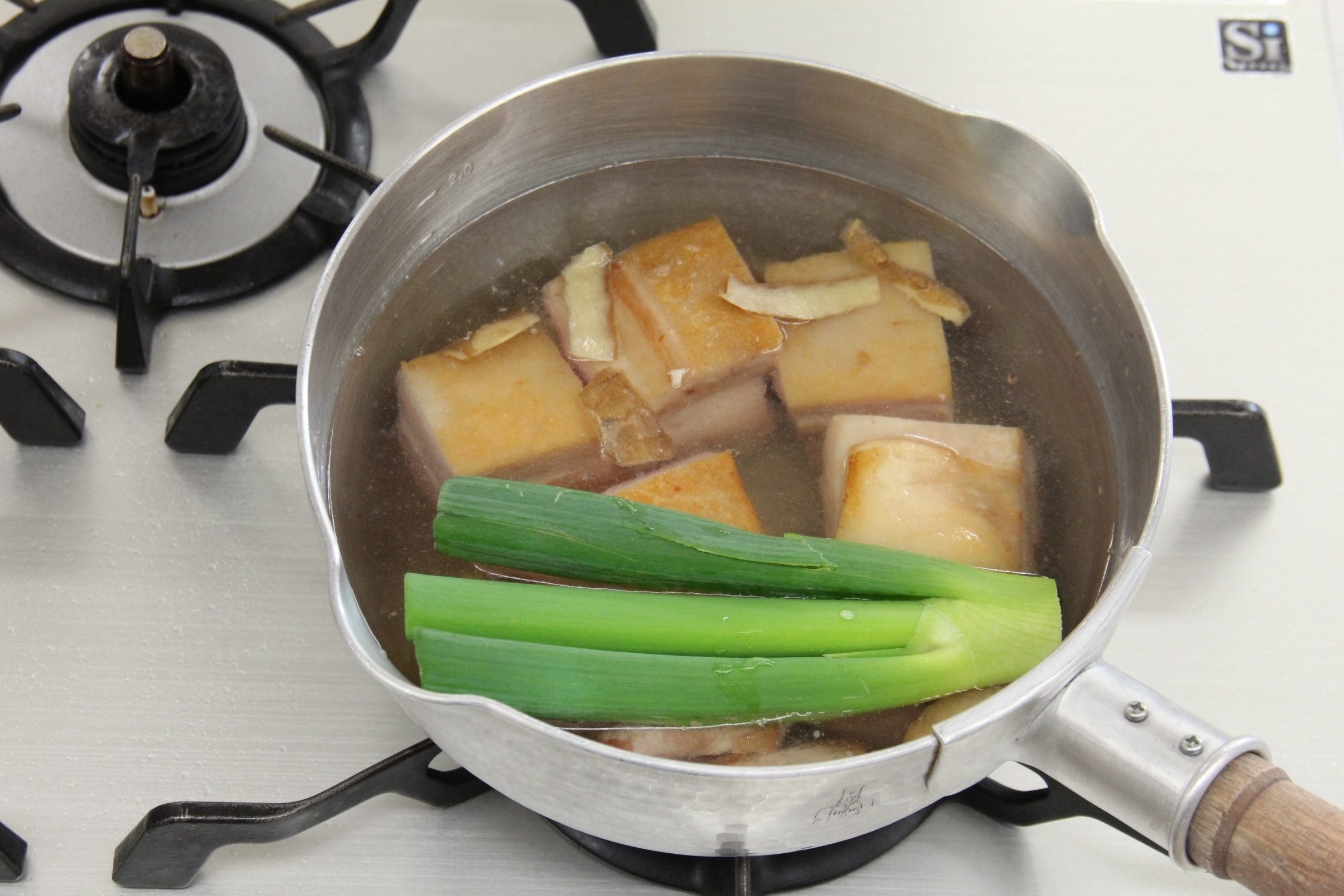 レシピ】酒の肴にも! とろける美味しさ「豚の角煮」 | 東京ガス ウチコト