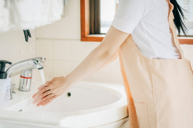 洗面台の詰まり修理 Your bathroom drain is clogged! It's not flowing well! It stinks