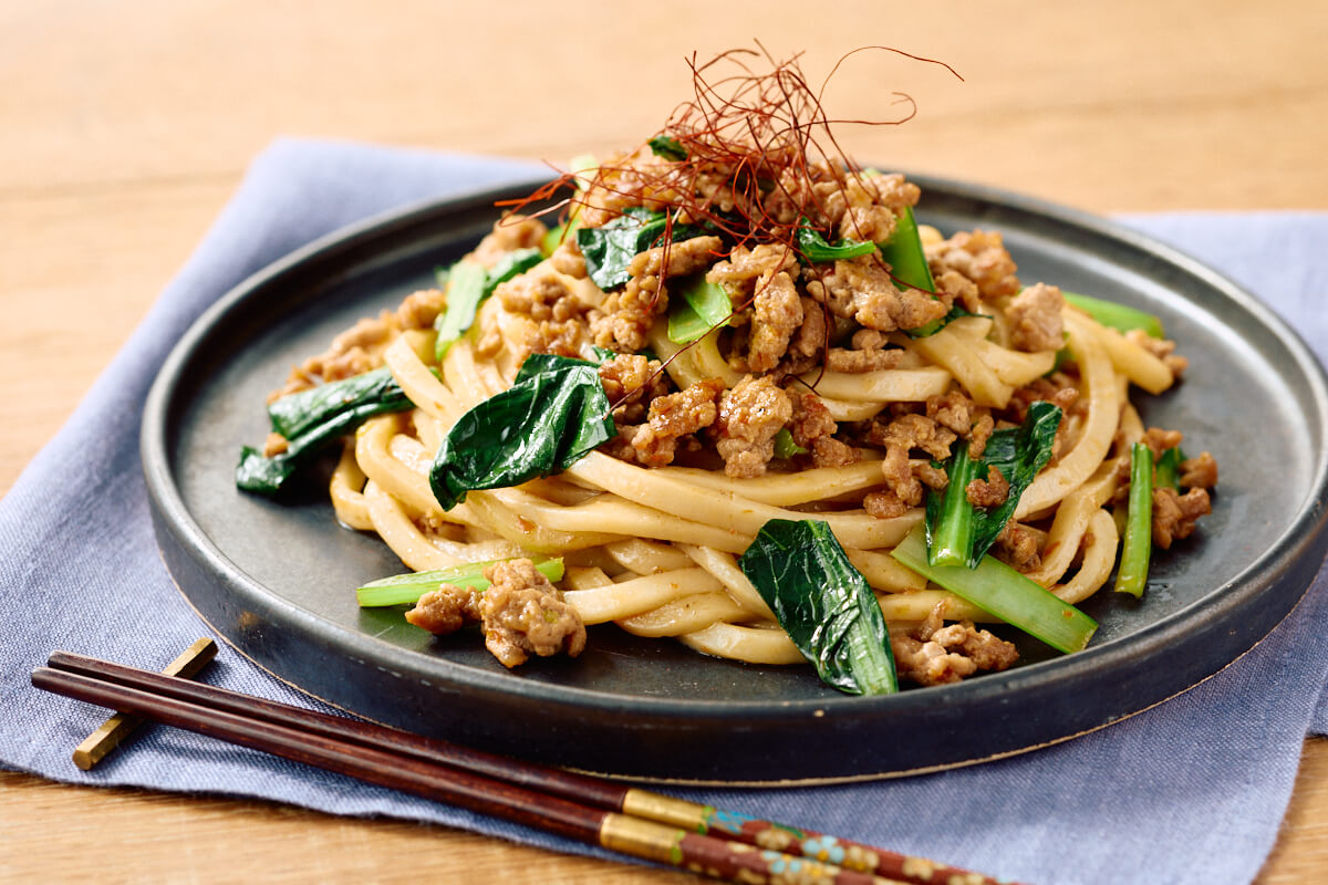 レシピ】ワンパンで簡単! ピリッと辛ウマ「汁なし麻辣うどん」 | 東京