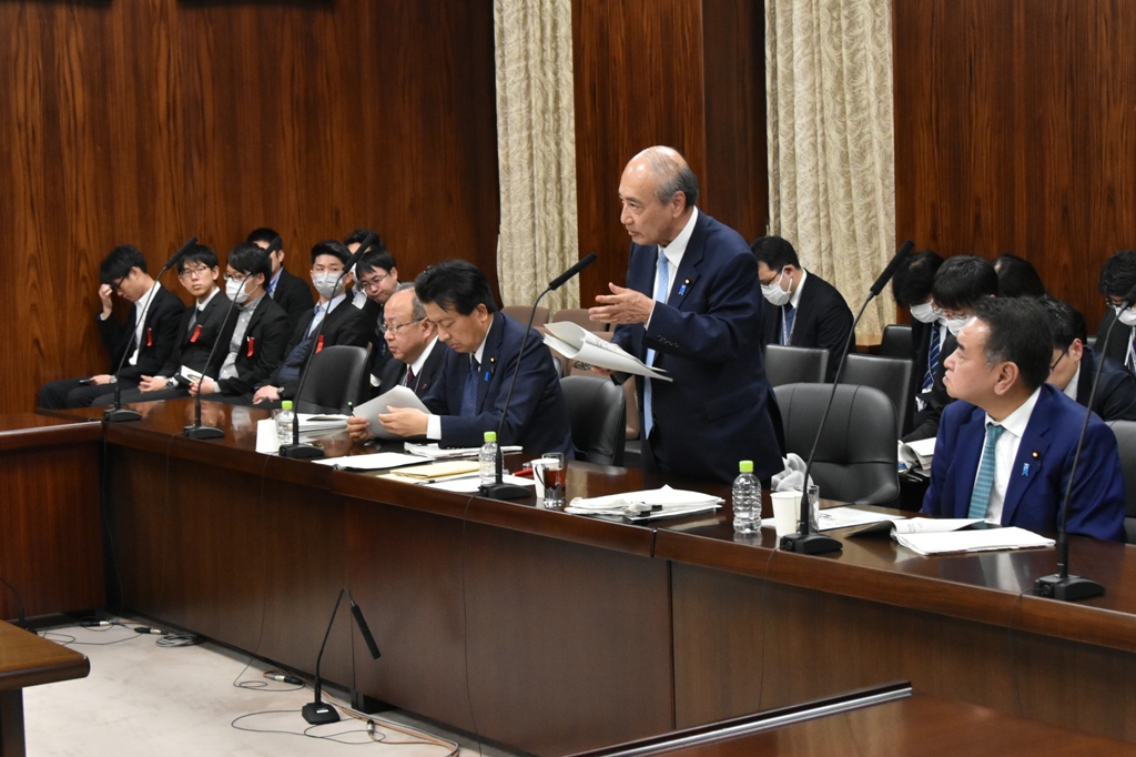 政府へ万引き犯罪対策の強化を求める～参議院法務委員会～