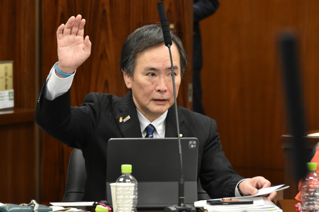 民事訴訟の審理期間短縮に向け体制整備を訴える～参議院法務員会（裁判所職員定員法改正案）～