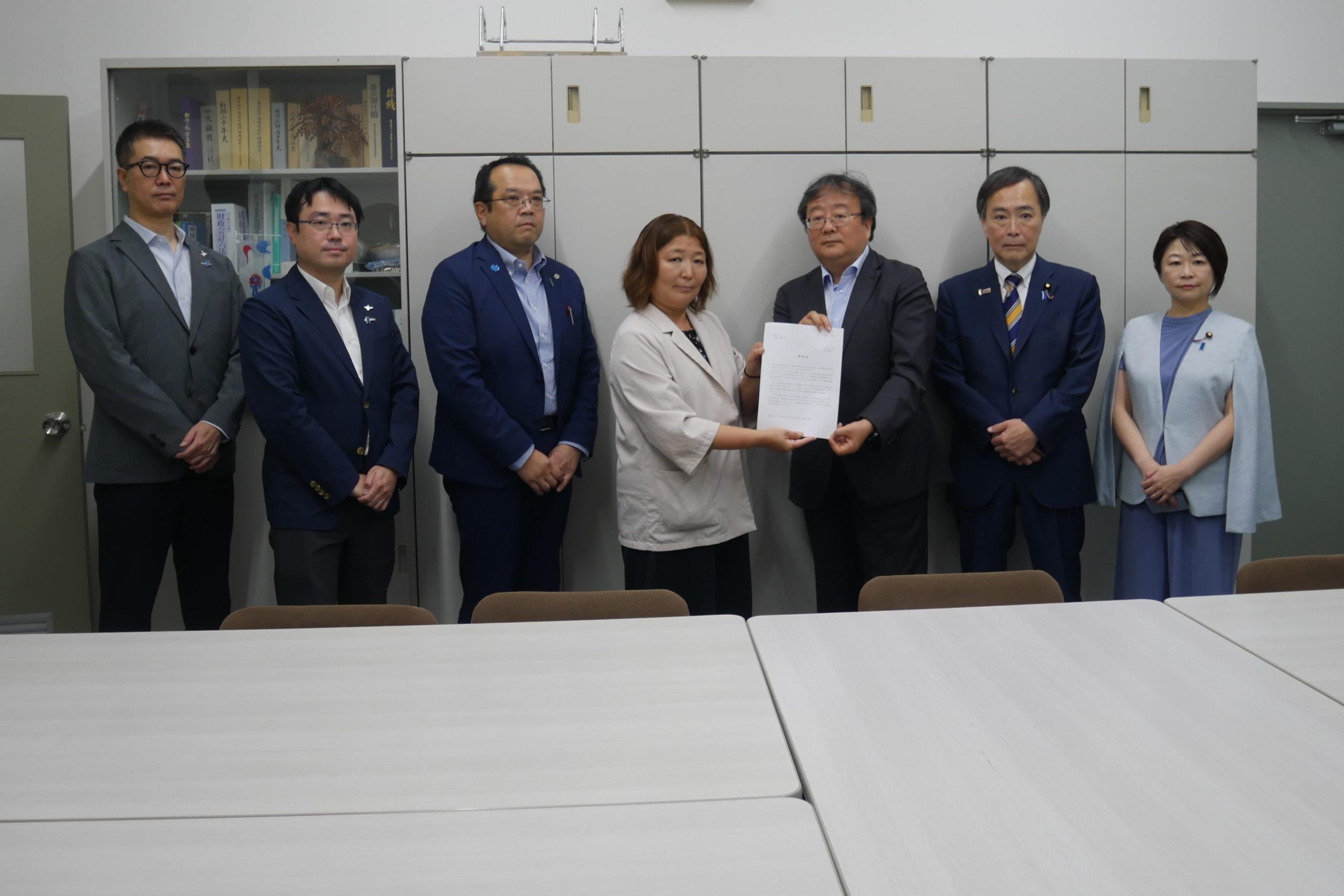 ＵＡゼンセンと 財務省要請 ― 2025年度税制改正に関する要請書を提出―