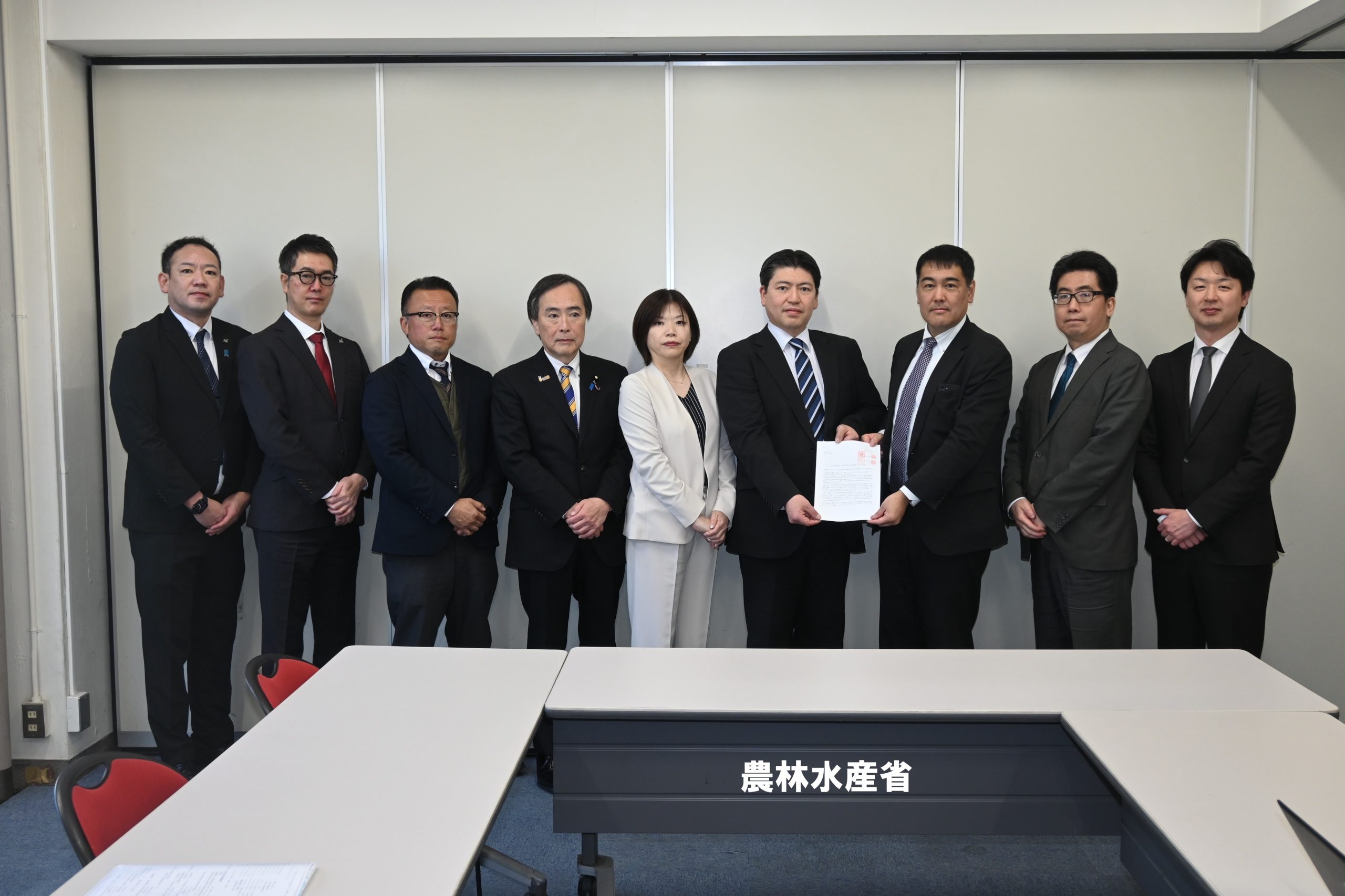 フード連合・UAゼンセンとともに「取引慣行是正と価格転嫁の推進」を要請  ～省庁要請～