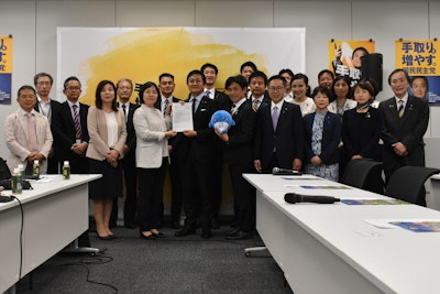 労働者福祉中央協議会より政策・制度に関する要請を受領