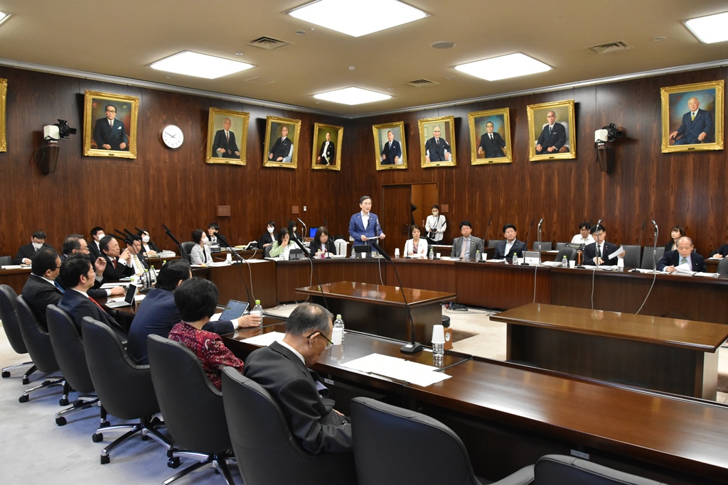 中立性を担保した「離婚後の養育計画の調査研究」を求める（共同親権および法定養育費の導入の向けた民法改正案）～参議院法務委員会～