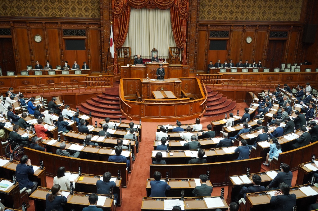 本会議で出入国管理法および技能実習法改正案へ賛成討論～参議院本会議～