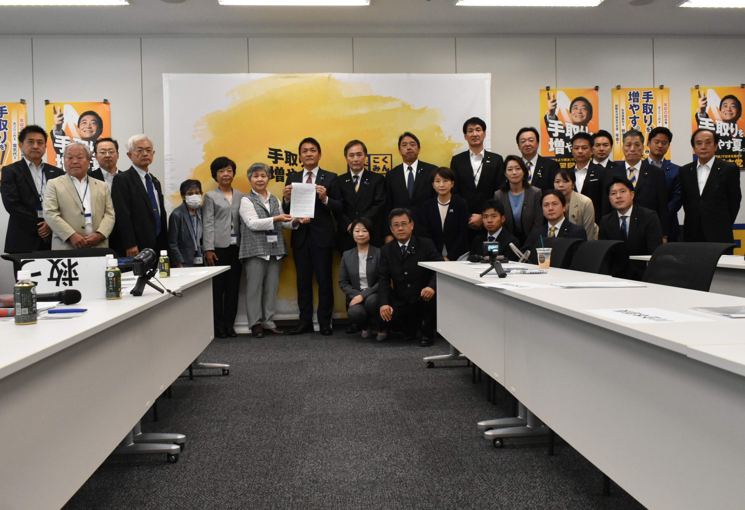 特定失踪者問題調査会と懇談会を開催～国民民主党～