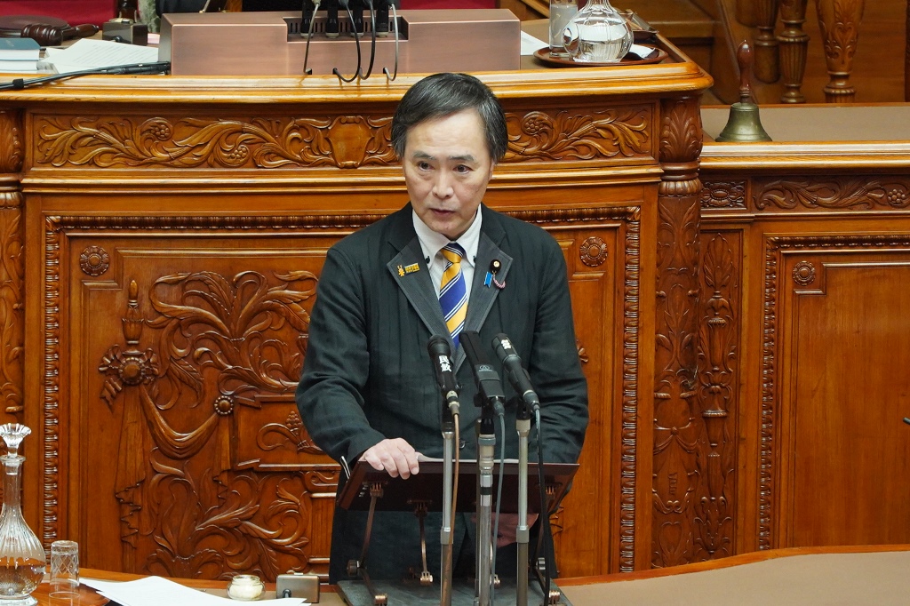 本会議で出入国管理法および技能実習法改正案へ賛成討論～参議院本会議～