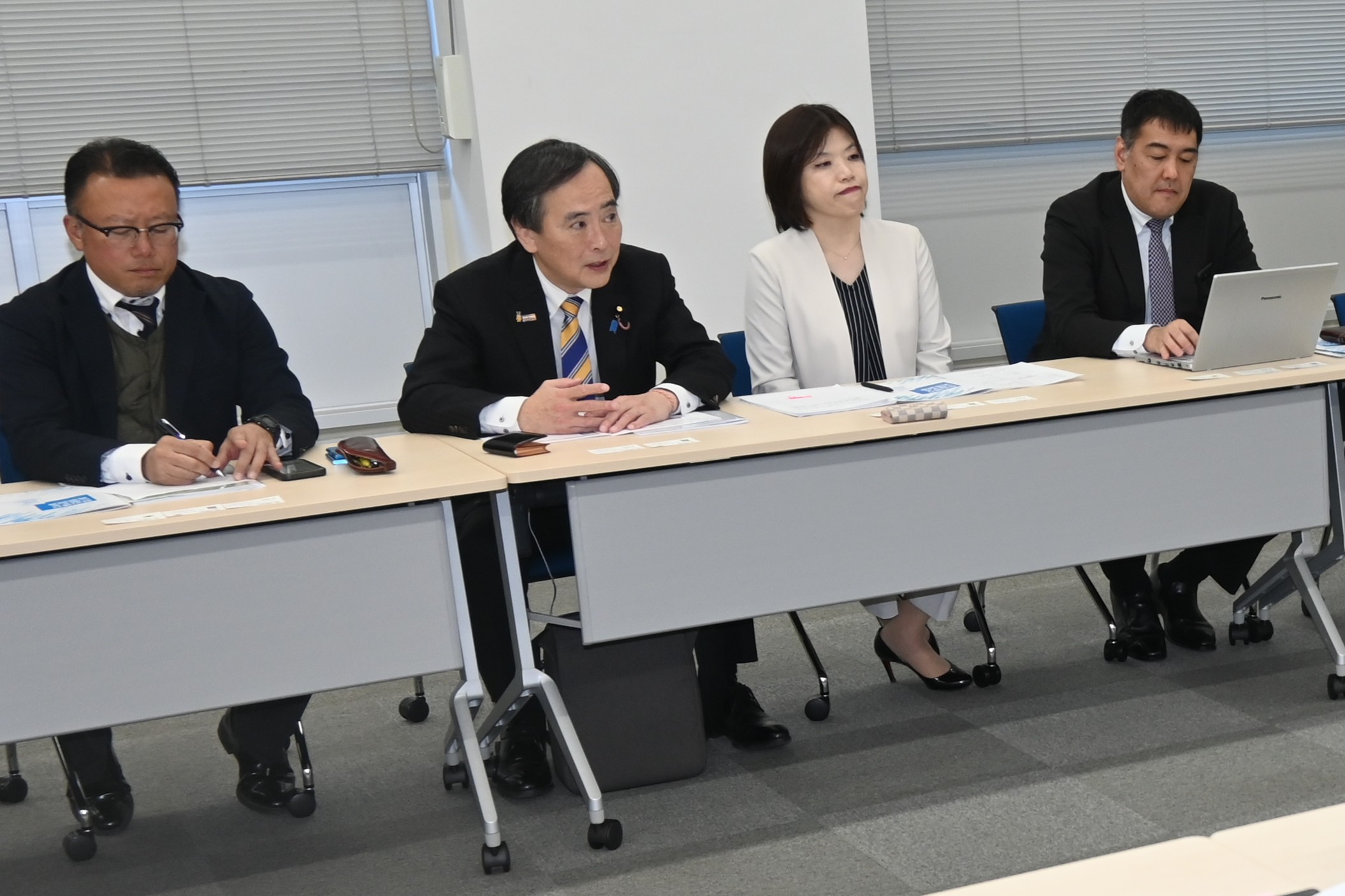 フード連合・UAゼンセンとともに「取引慣行是正と価格転嫁の推進」を要請  ～省庁要請～