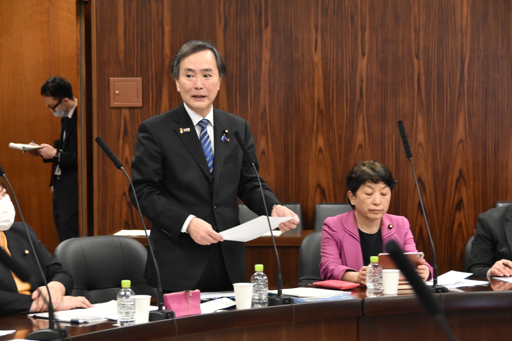 在留特別許可のガイドラインの解釈を問う～参議院法務委員会～