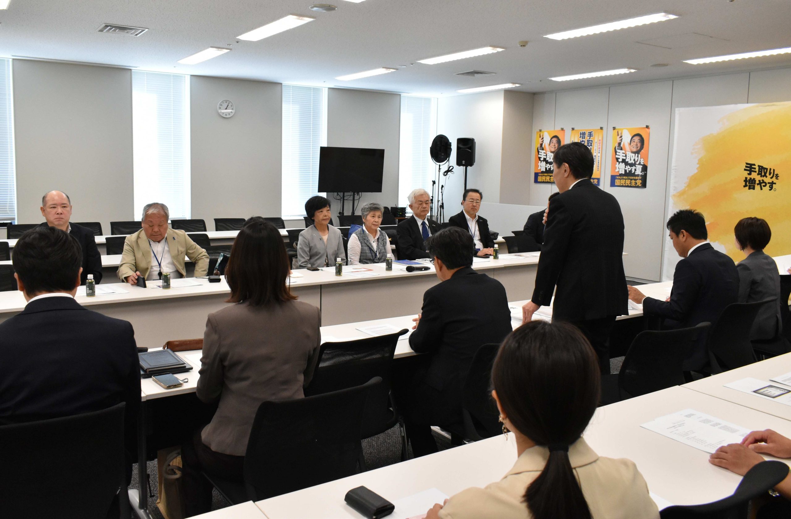 特定失踪者問題調査会と懇談会を開催～国民民主党～