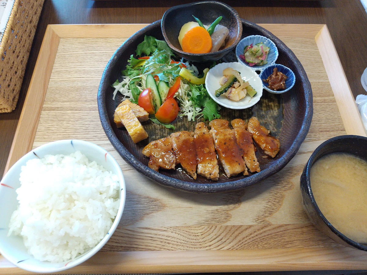ごとうやかふぇでワンプレートランチ