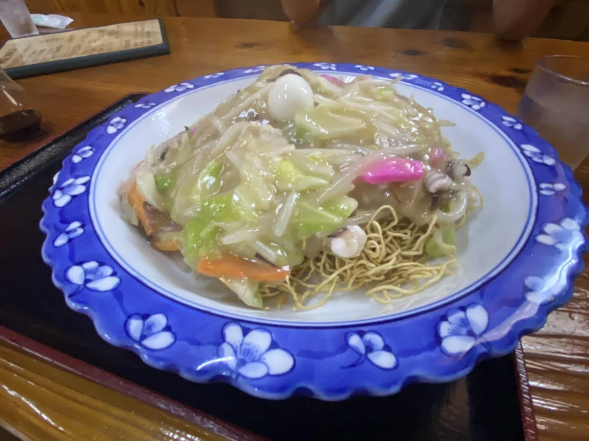 うつみで皿うどん、中華丼セットを食べてきた