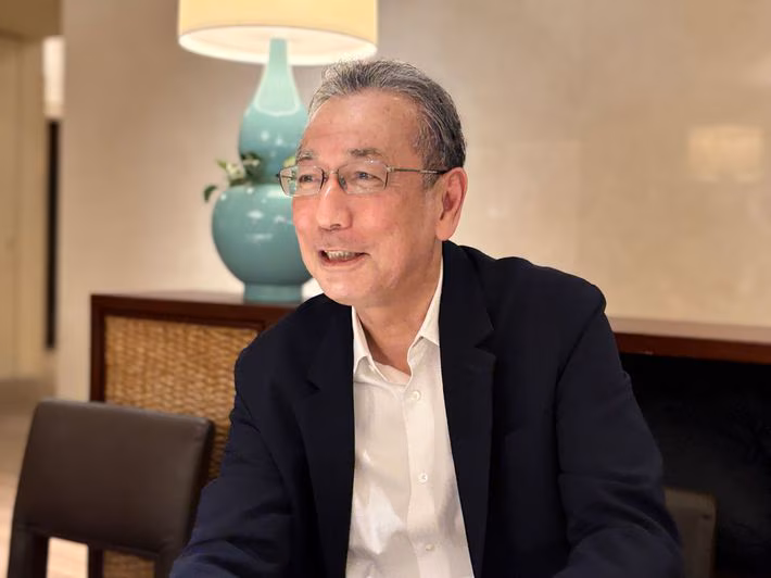沖縄ファミリーマートの糸数剛一社長
